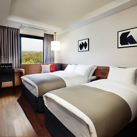 Ramada By Wyndham Gunsan Hotel Eksteriør billede