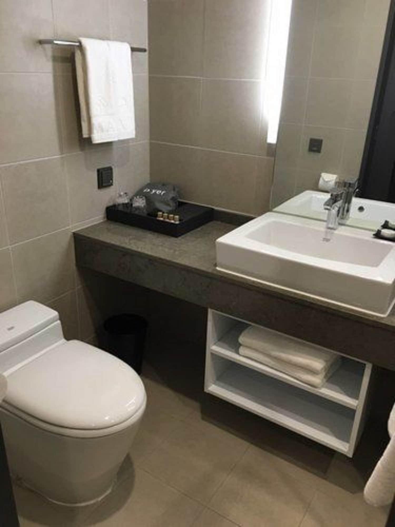 Ramada By Wyndham Gunsan Hotel Eksteriør billede