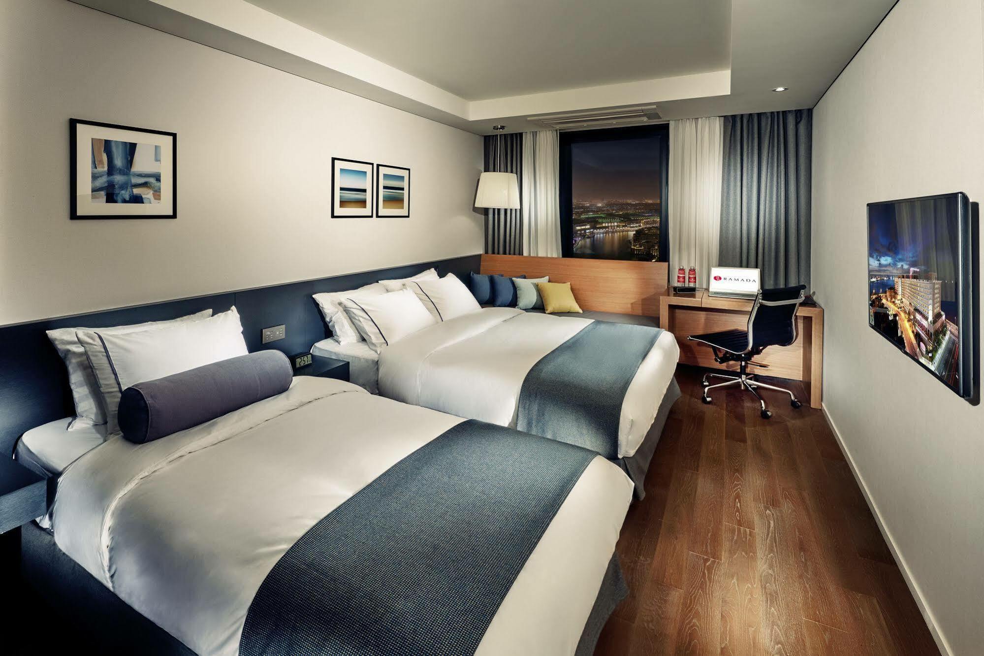 Ramada By Wyndham Gunsan Hotel Eksteriør billede